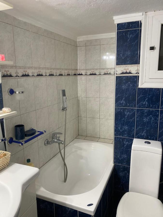 Beautiful Apartment In The Center Of 테살로니키 외부 사진
