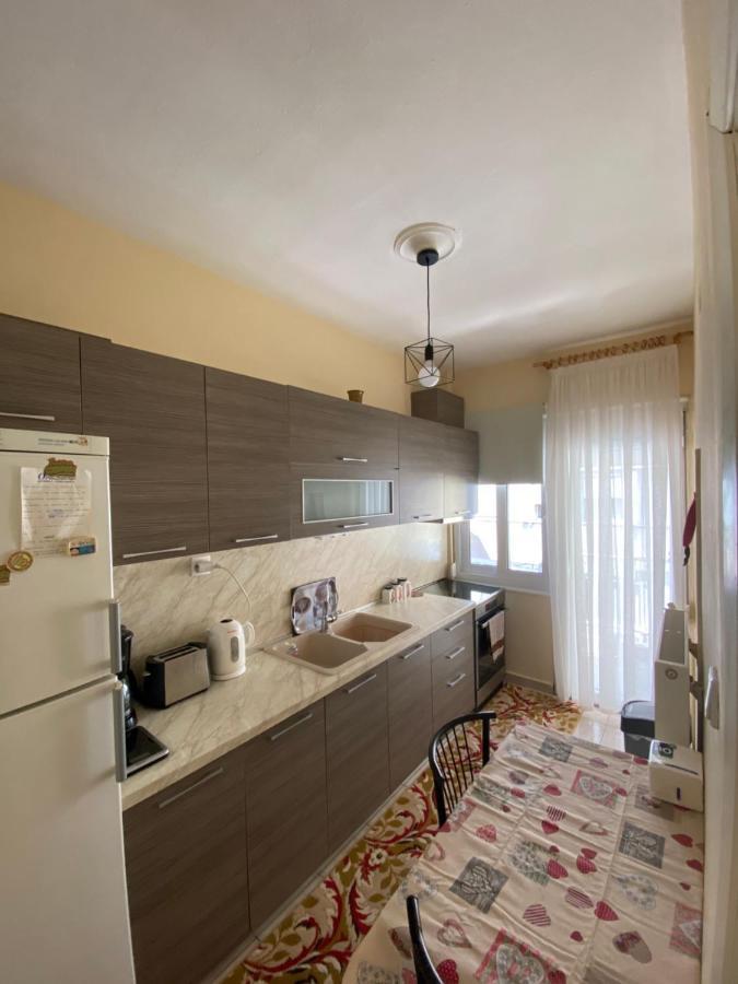 Beautiful Apartment In The Center Of 테살로니키 외부 사진